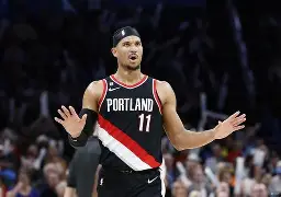 掘金NBA战胜波特兰开拓者约基奇勾手制胜(掘金球员约基奇)