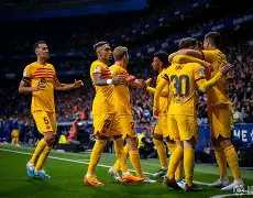 巴塞罗那西甲战胜皇家社会莱万凌空破门的简单介绍